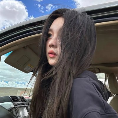 她是我爸爸